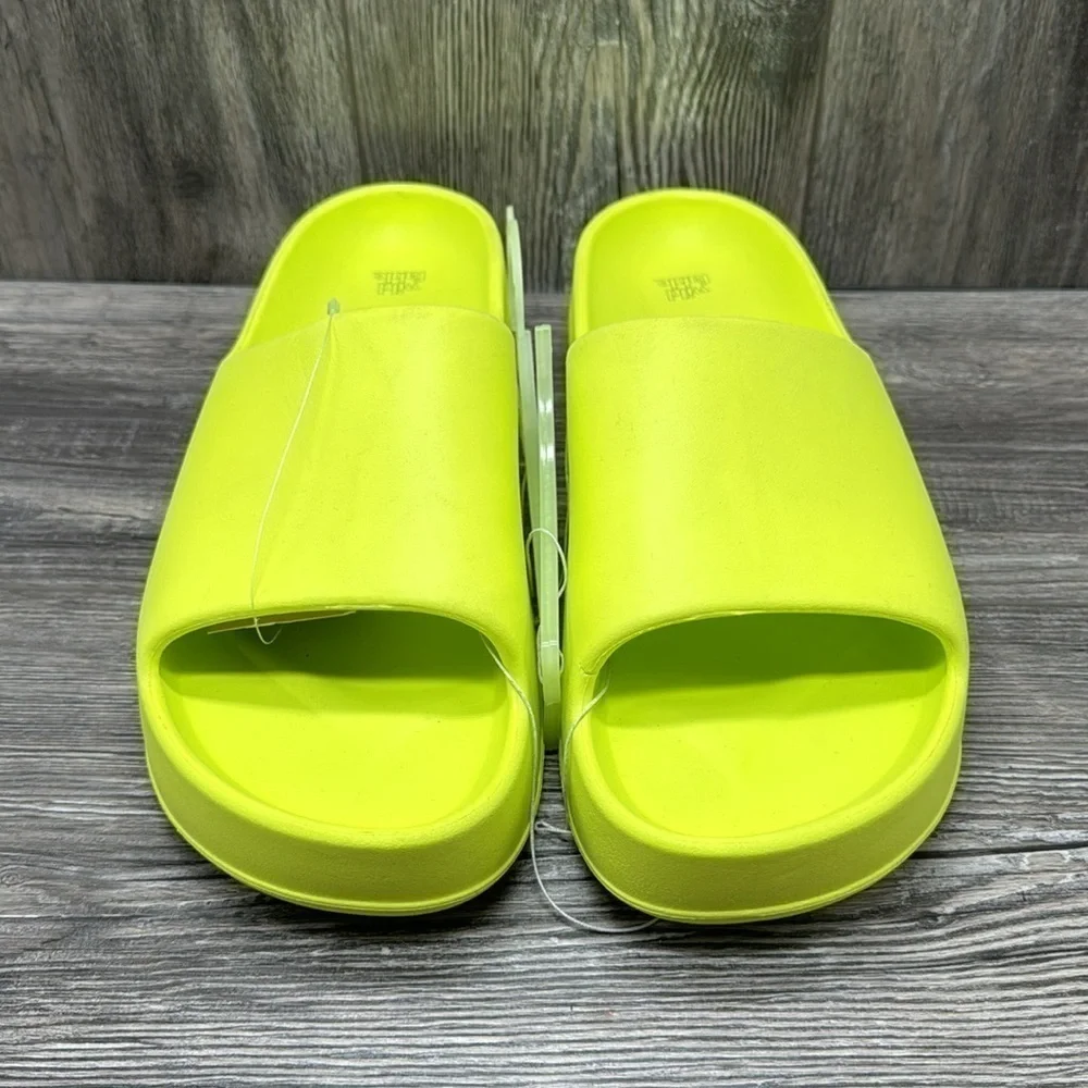 Women's Izzy Platform Sandals - Wild Fable Black Yellow